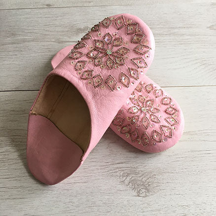 MOROCCAN BABOUCHE SLIPPERS – BABY PINK-SEQUINS - craftkechbrand