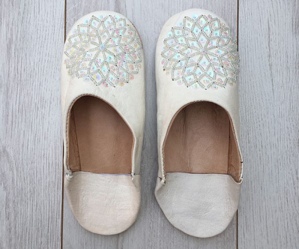 MOROCCAN BABOUCHE SLIPPERS – CREAM-SEQUINS - craftkechbrand