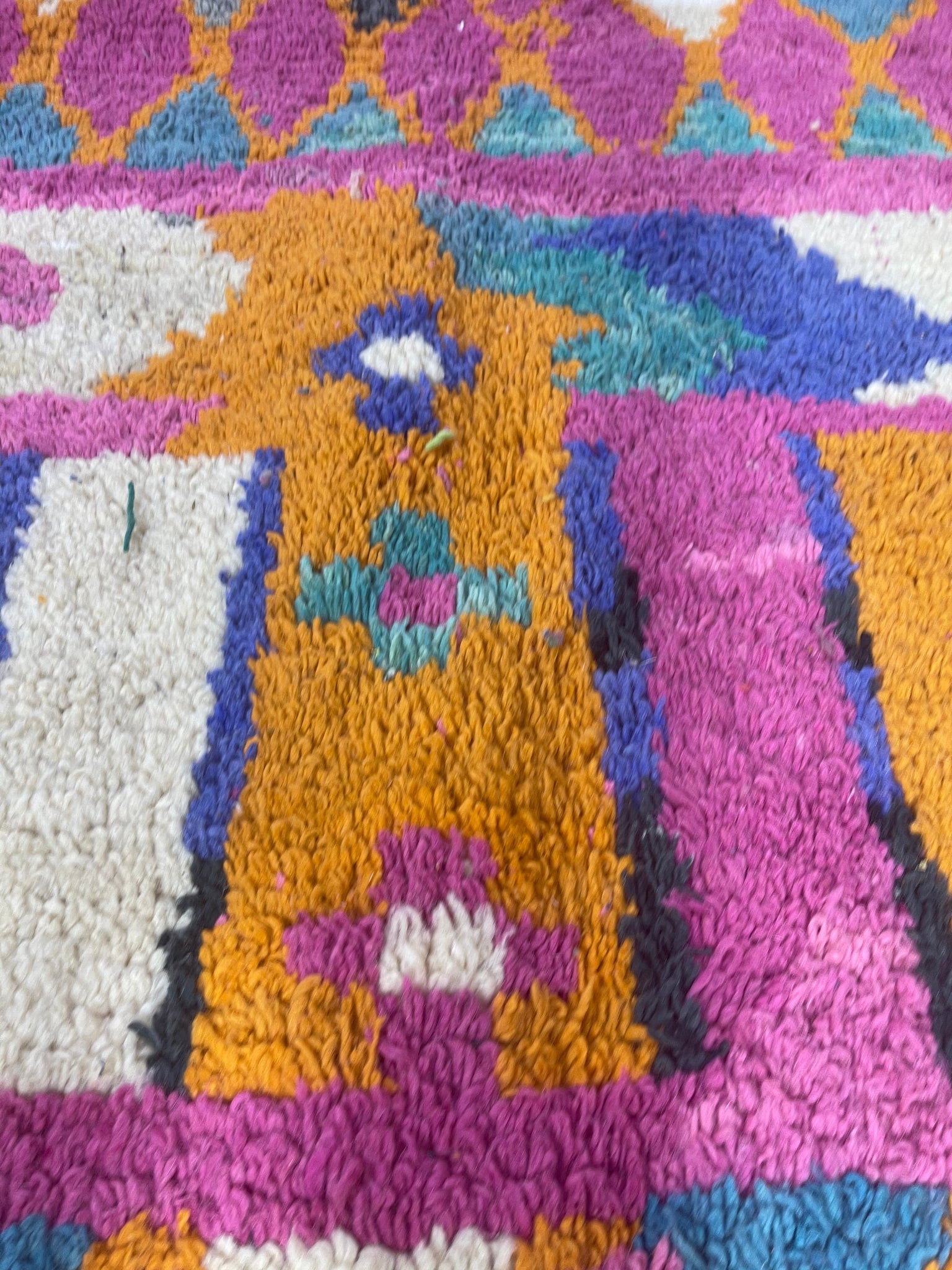 Vibrant Berber Rug - craftkechbrand