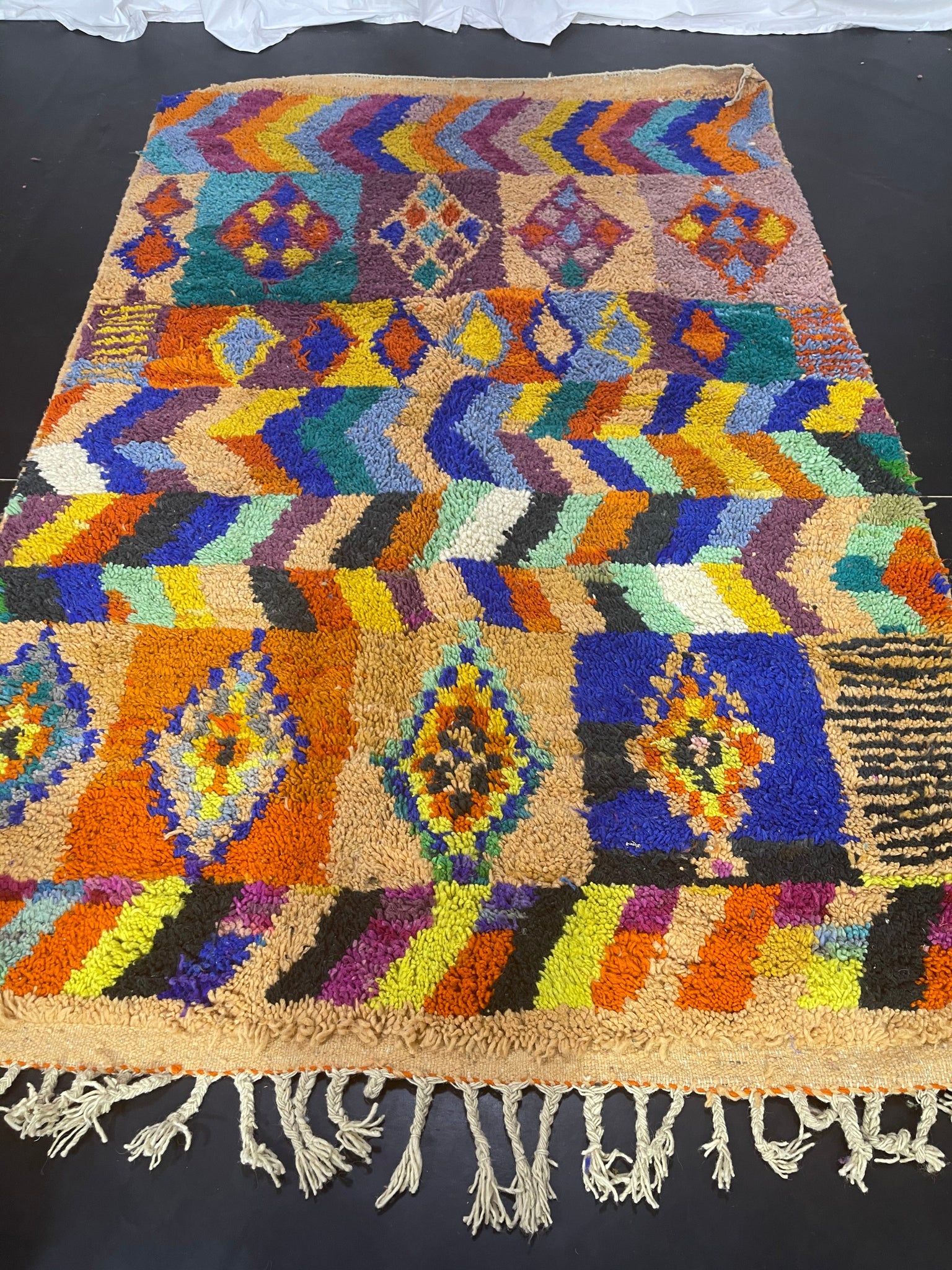 VINTAGE MOROCCAN RUG - craftkechbrand