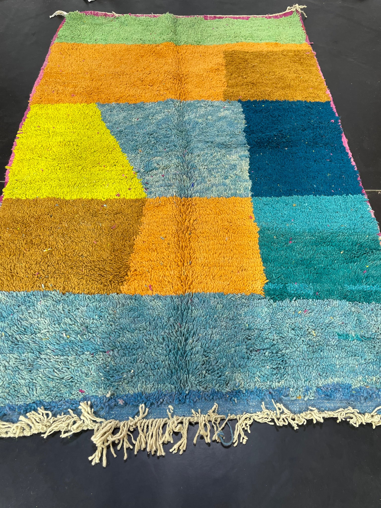 Amazing Moroccan Rug birou - craftkechbrand