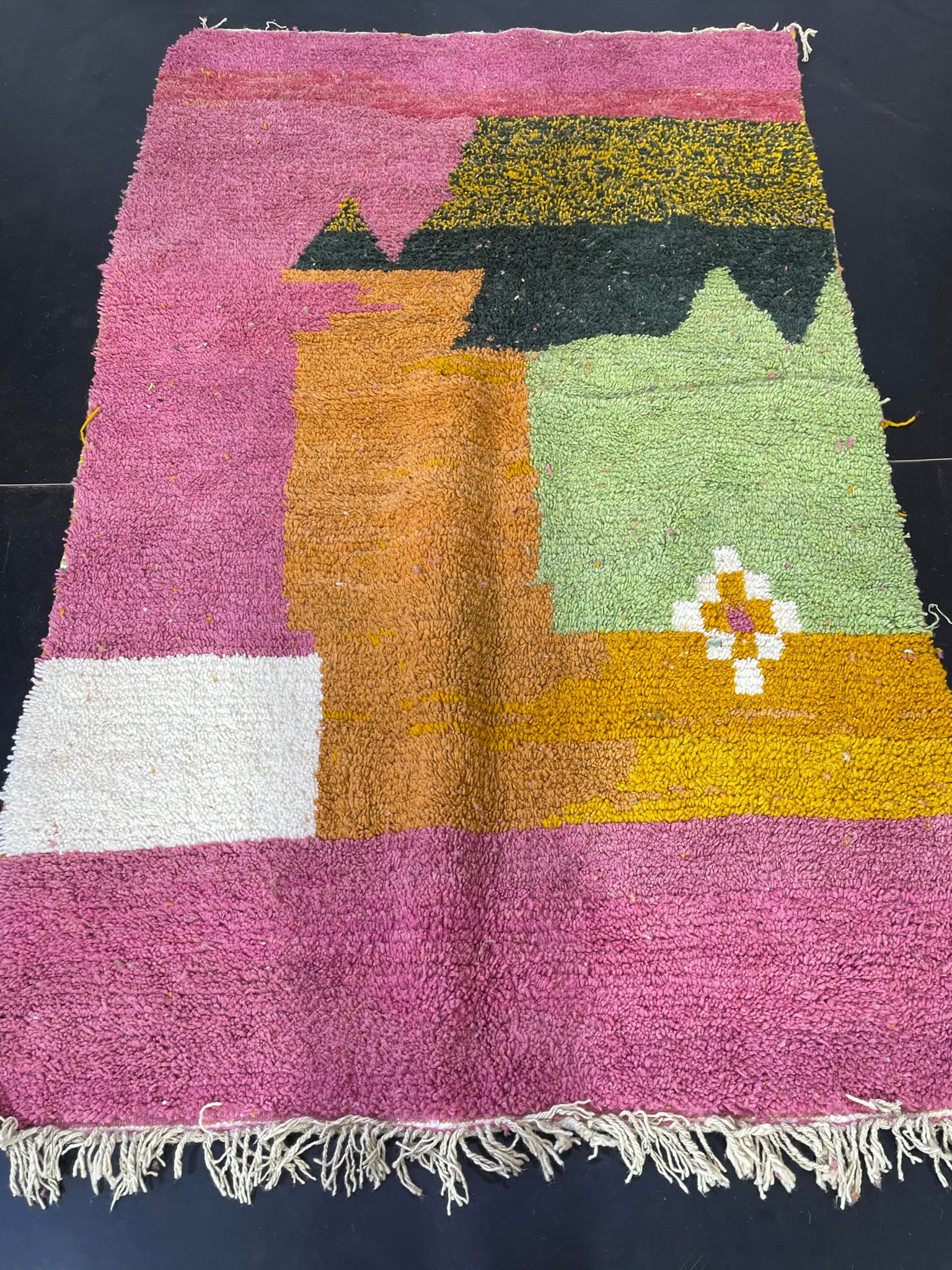 Colorful Fabulous Moroccan rug soudanya - craftkechbrand