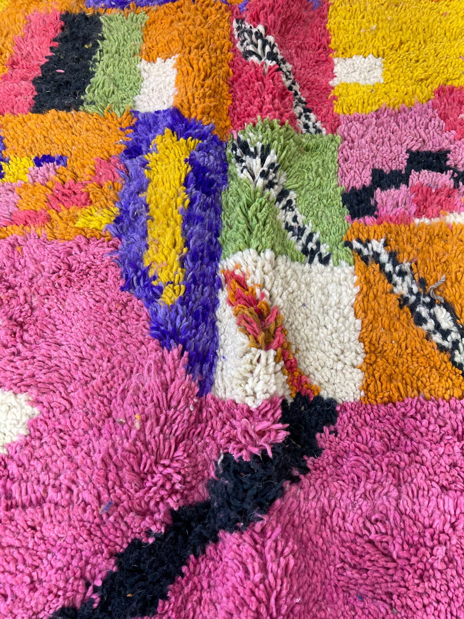 Handmade Moroccan rug - craftkechbrand