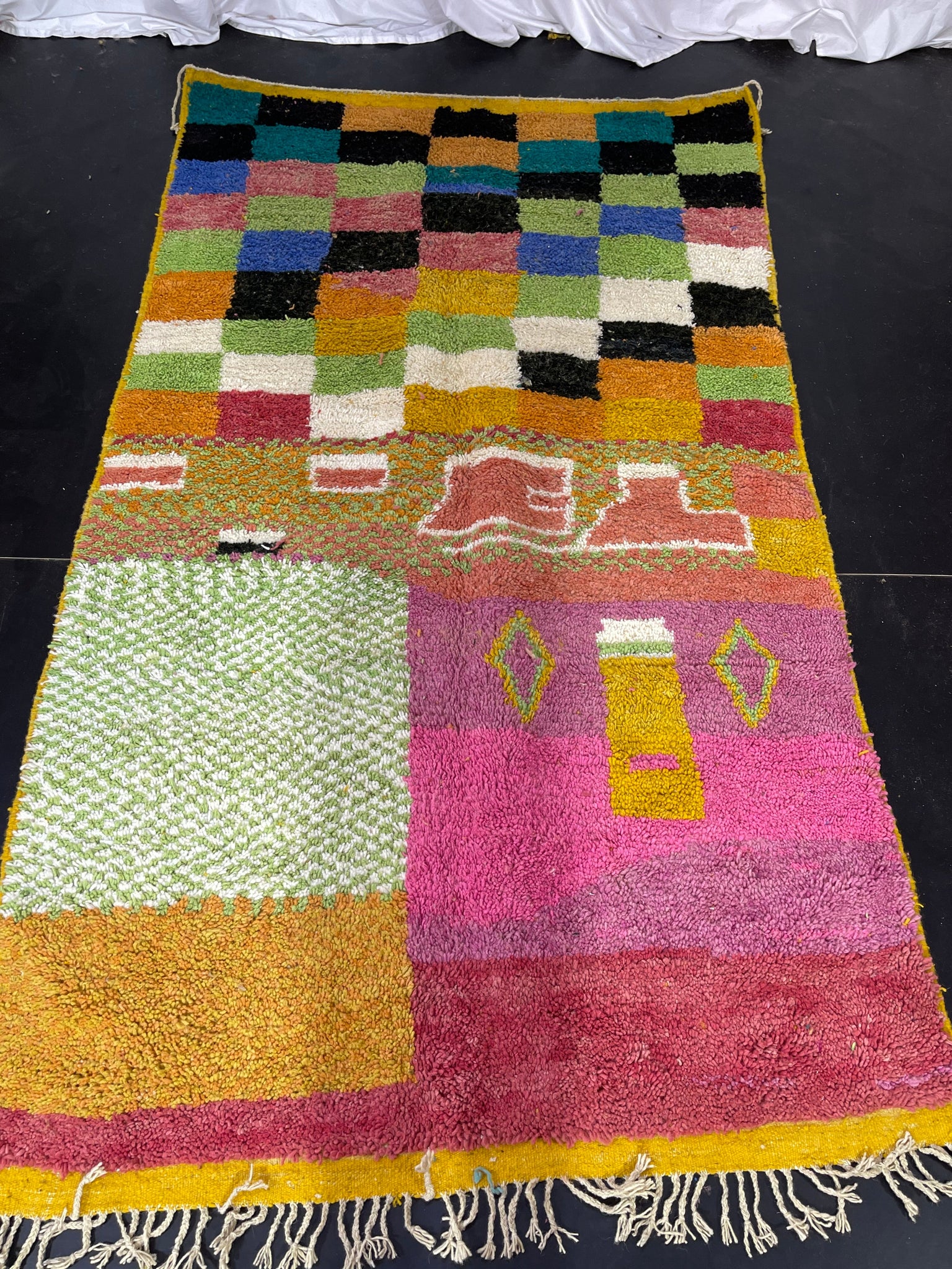 Fabulous Moroccan Rug - craftkechbrand