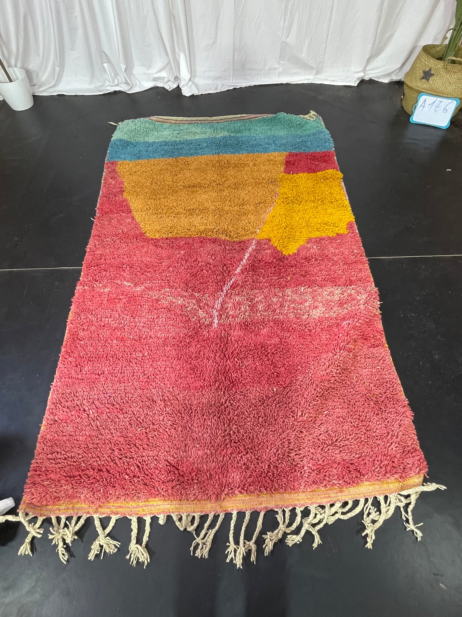 Amazing Moroccan Rug laabitika - craftkechbrand