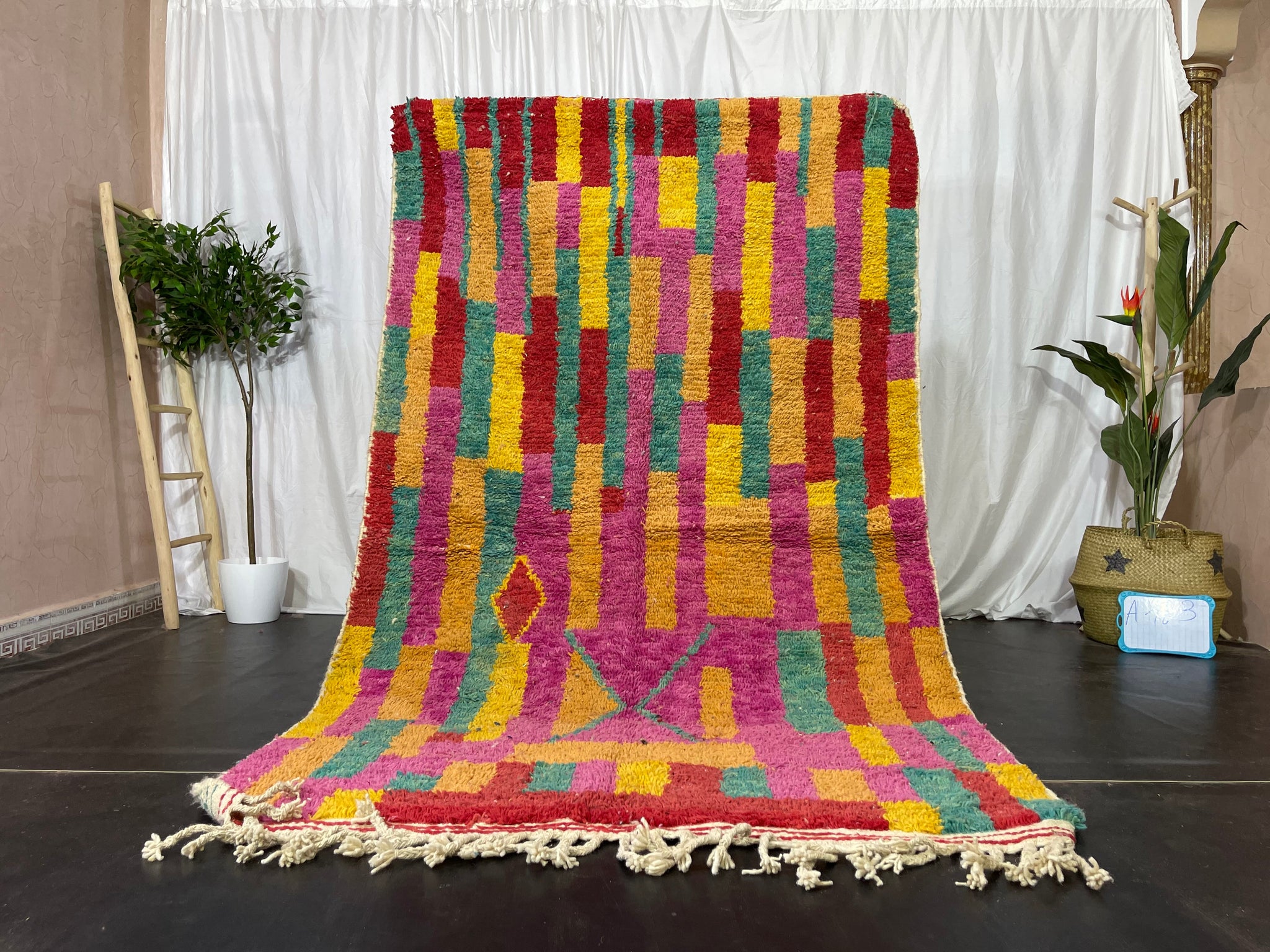 Fabulous Handmade Rug - craftkechbrand