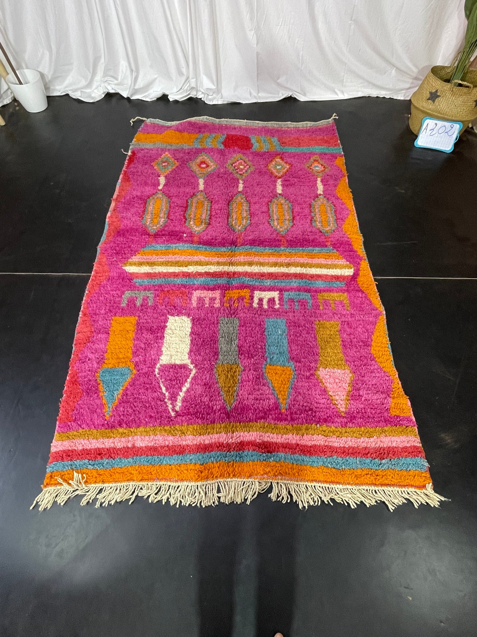 SHEEP WOOL RUG, Moroccan Rug - craftkechbrand