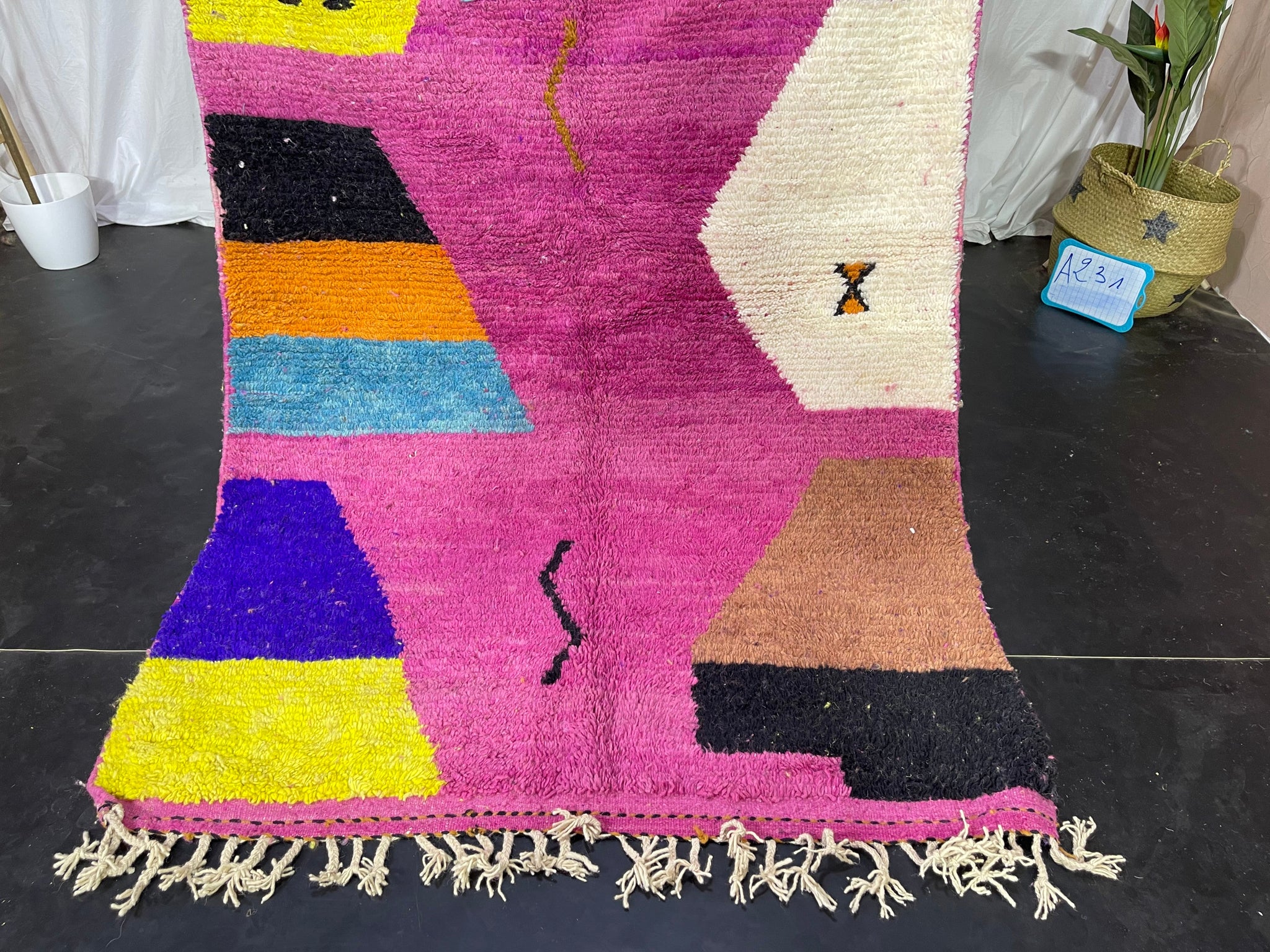 Fabulous Handmade Rug - craftkechbrand