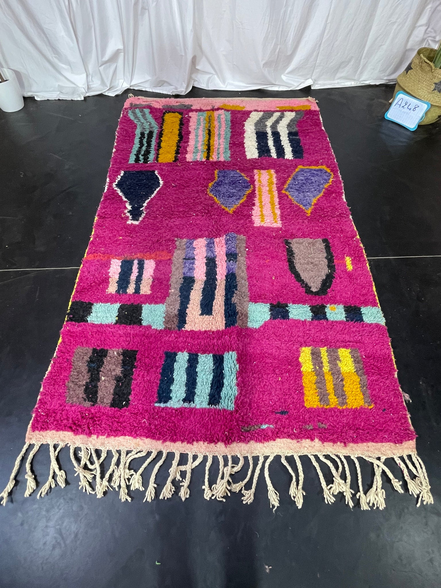 Artistic Moroccan rug douda - craftkechbrand