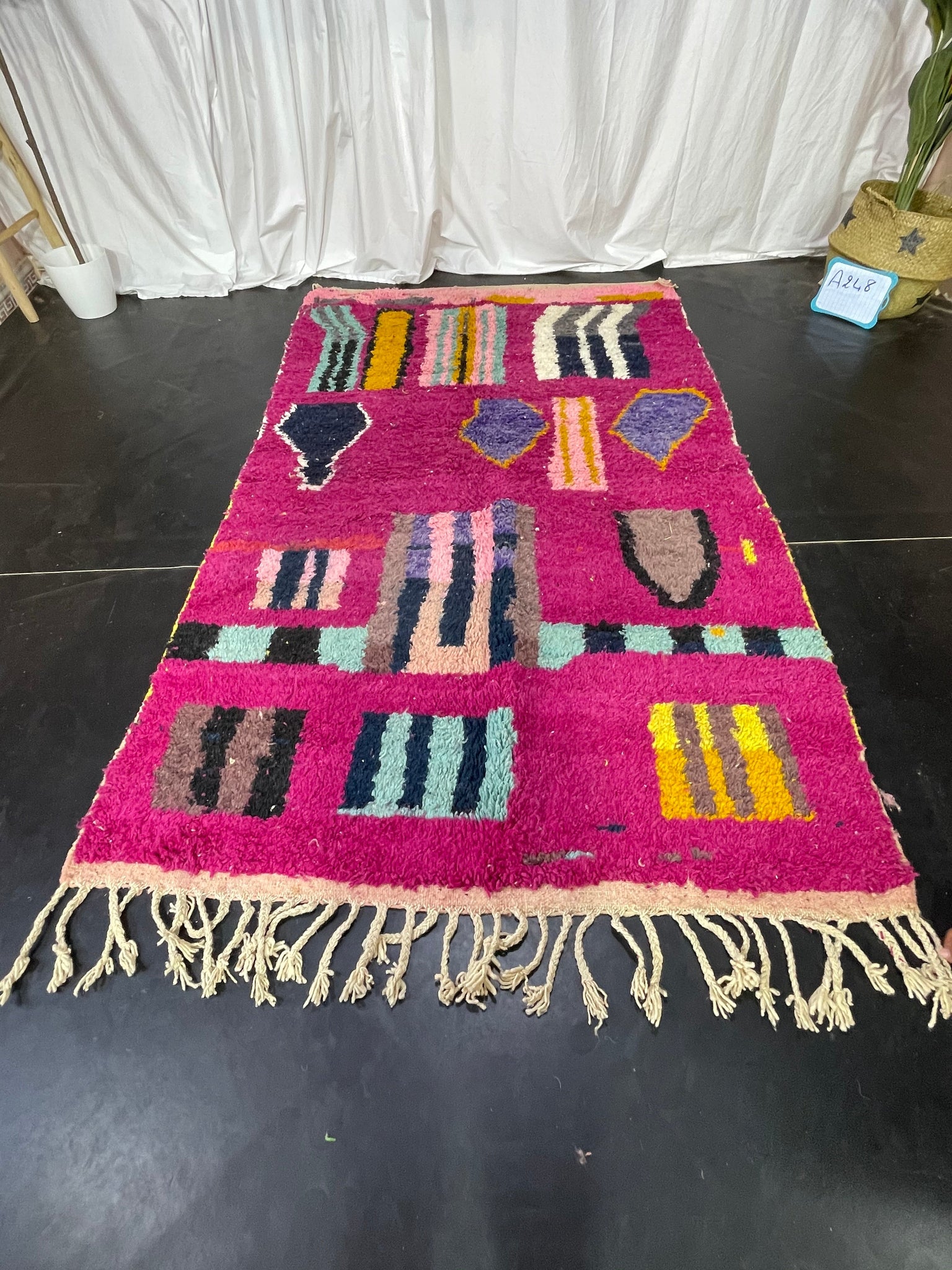 Artistic Moroccan rug douda - craftkechbrand