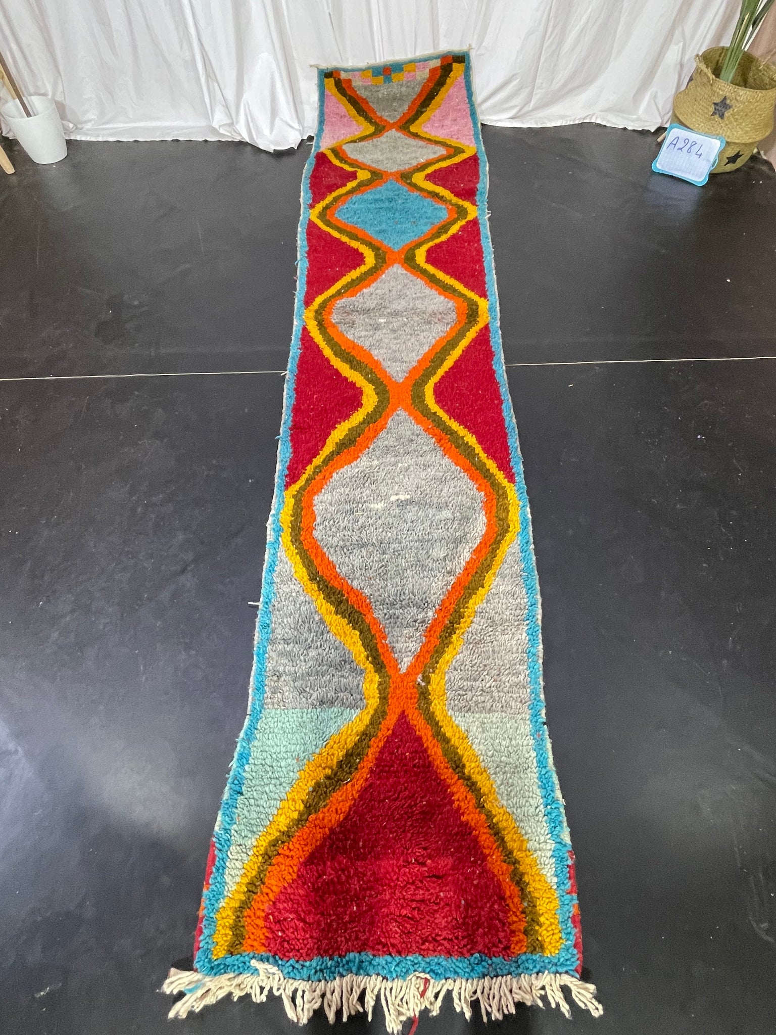 HANDMADE MOROCCAN RUG - craftkechbrand